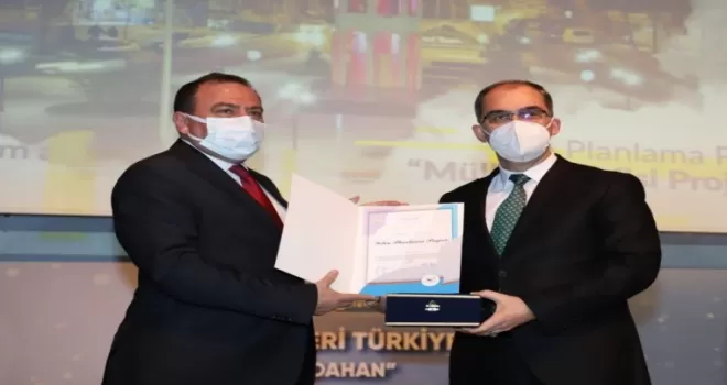 Sultanbeyli Belediyesi örnek projeleriyle ödül aldı
