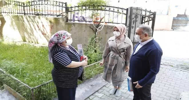 Sultangazi Belediyesi Anneler Günü’nü unutmadı

