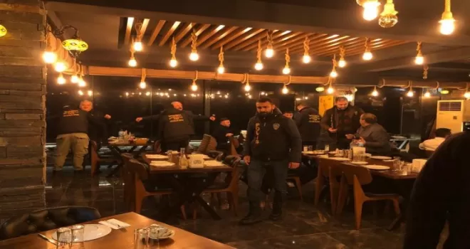 Sultangazi’de dev asayiş uygulaması, 7 aranan şahıs yakalandı
