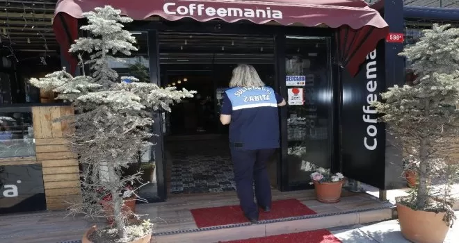 Sultangazi’de kafelere korona virüs denetimi
