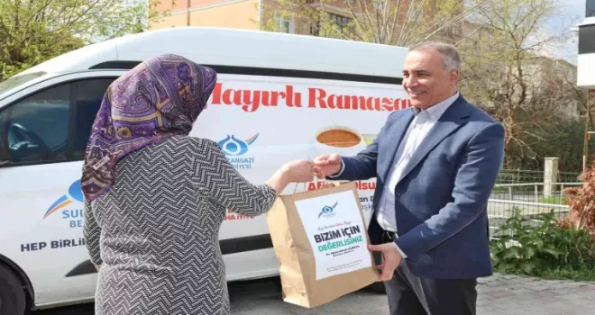 Sultangazi’de kazanlar ihtiyaç sahipleri için kaynıyor
