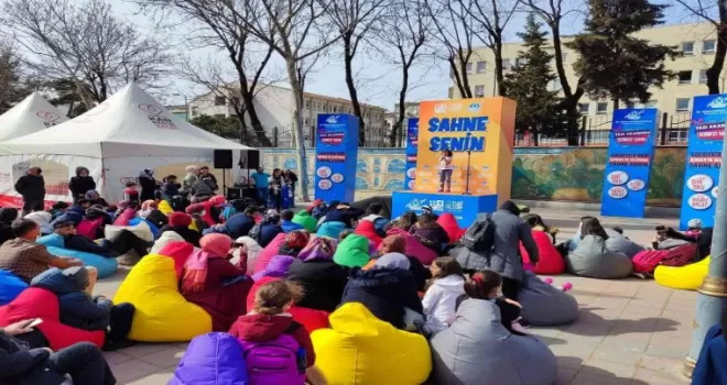 Sultangazi’de "Sahne Senin" etkinliği düzenlendi

