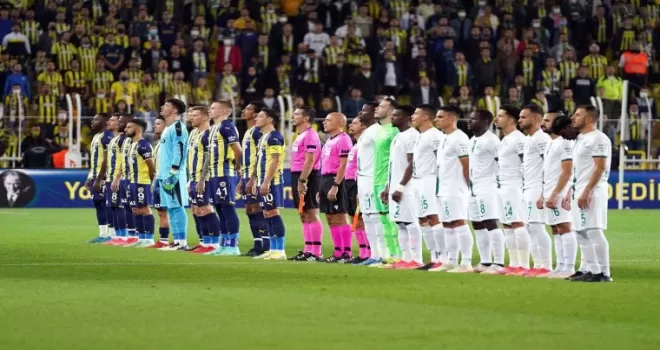 Süper Lig: Fenerbahçe: 1 - GZT Giresunspor: 0 (Maç devam ediyor)
