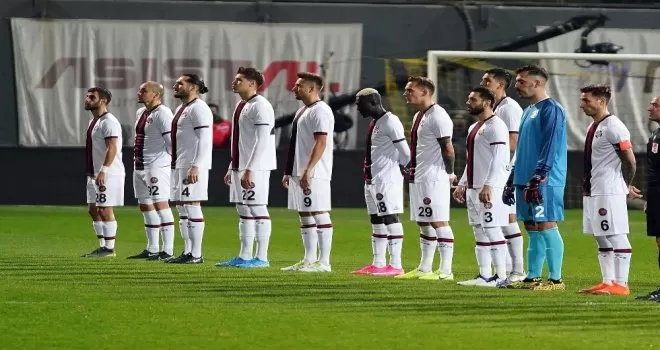 Süper Lig: Karagümrük: 0 - Galatasaray: 0 (İlk yarı)
