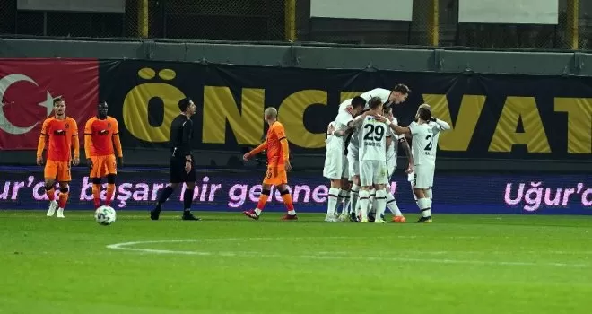 Süper Lig: Karagümrük: 2 - Galatasaray: 1 (Maç sonucu)

