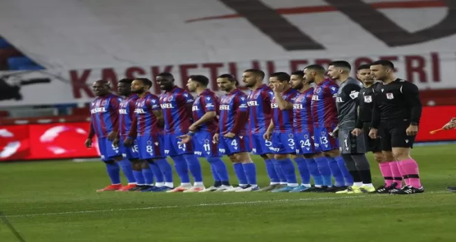 Süper Lig: Trabzonspor: 1 - Hes Kablo Kayserispor: 1 (İlk yarı)
