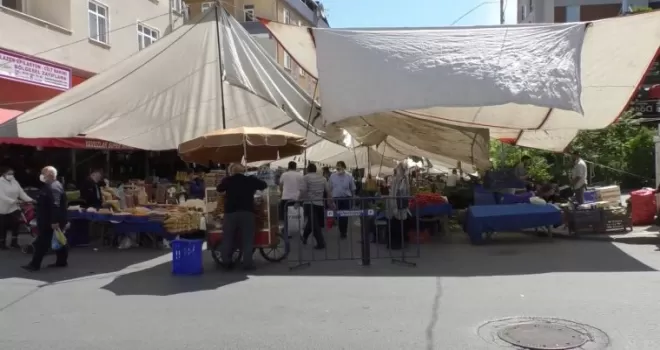 Tam kapanmanın bitmesiyle birlikte pazarlar da açıldı
