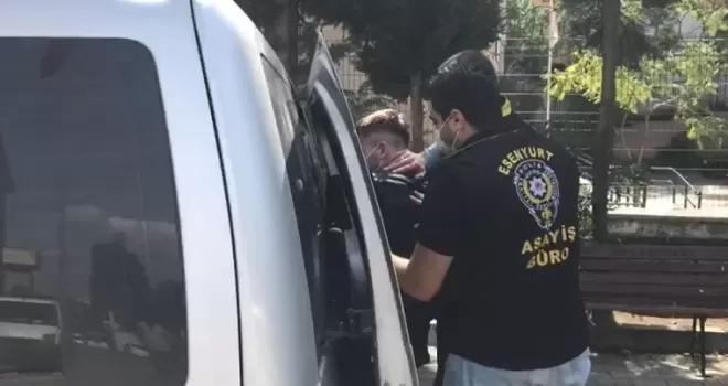 Tartıştığı arkadaşını silahla göğsünden vurdu
