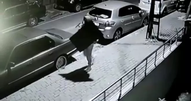 Televizyon hırsızları kamerada
