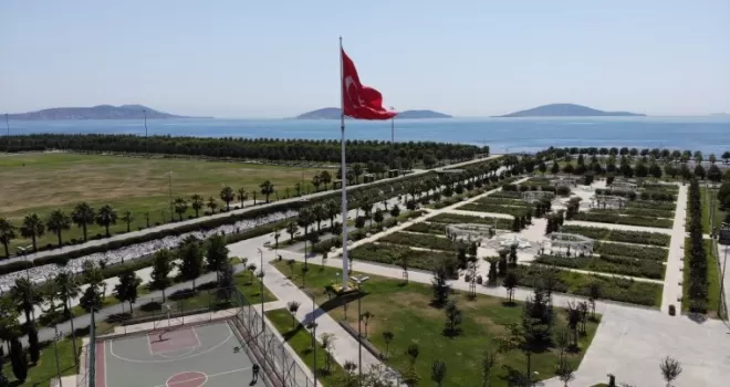 Termometreler 30 dereceyi aştı, İstanbul’da sahiller boş kaldı
