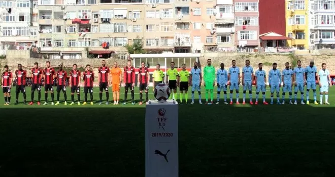 TFF 1. Lig: Fatih Karagümrük: 2 - Adana Demirspor: 2

