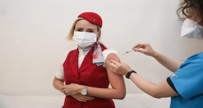 THY uçuş ekipleri aşılanmaya başladı
