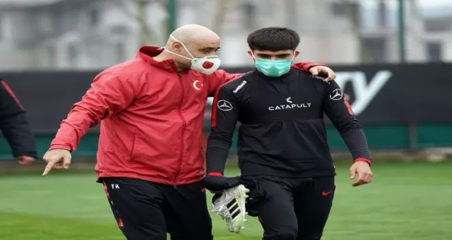 Tolunay Kafkas: “Türk futbolunun içinde bulunduğu sorunlar çok fazla”
