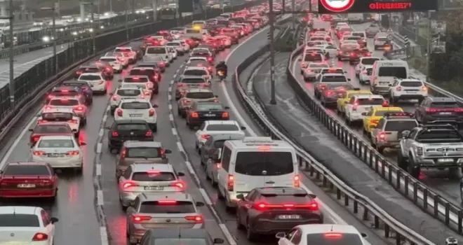 Toplam taşıt sayısı 35 milyona yaklaştı... Ağustos’ta Renault başı çekti