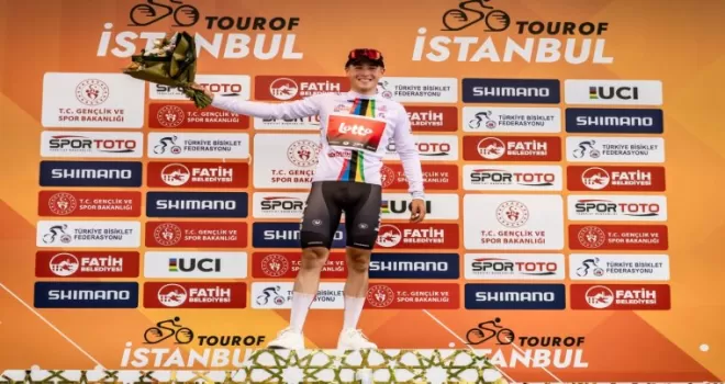 Tour of İstanbul’da ikinci etap tamamlandı... Mauro üç forma birden kazandı