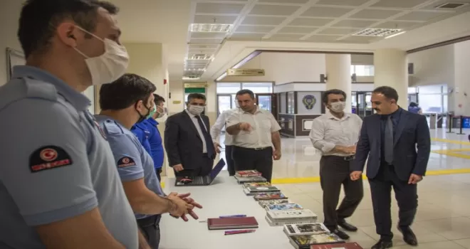  Trabzon'da Cezaevlerine kitap bağış kampanyası