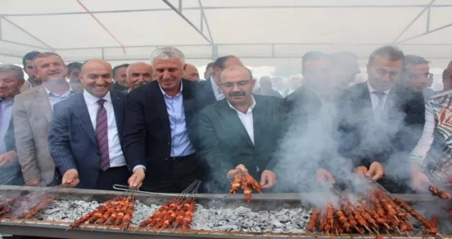 Trabzon’da ilk kez ciğer şöleni düzenlendi