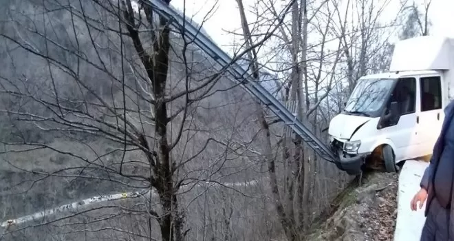 Trabzon’da trafik kazası: 1 ölü, 5 yaralı
