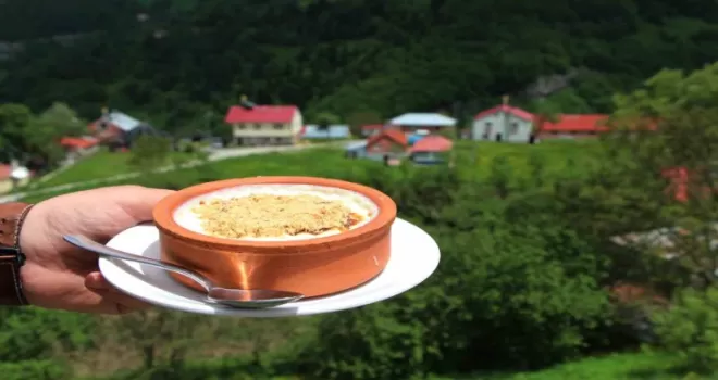 Trabzon’dan dünyaya açılan lezzet: Hamsiköy sütlacı
