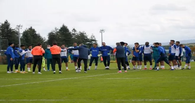 Trabzonspor’da rekabet yüzleri güldürüyor
