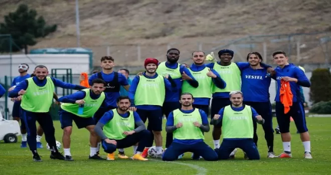 Trabzonspor ilk dörtte  kalmak istiyor
