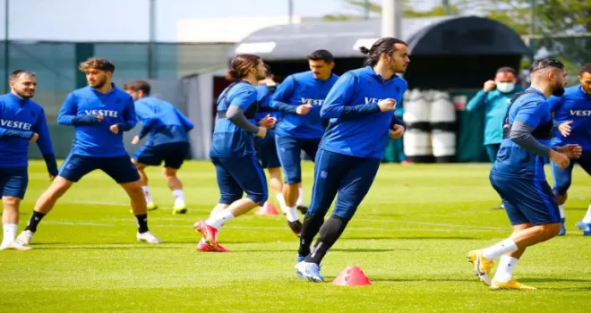 Trabzonspor, Konya’ya gitti