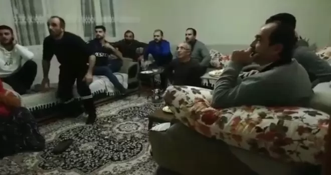 Trabzonsporlular şampiyonluk yaklaştıkça kendinden geçiyor
