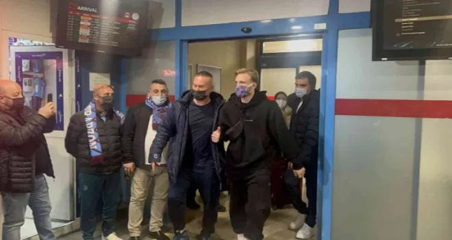 Trabzonspor, Tymoteusz Puchacz’ı Trabzon’a getirdi
