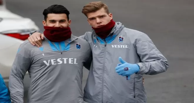 Trabzonspor’u Sörloth ve Uğurcan taşıyor

