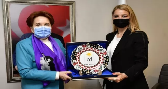 Tügiad yönetimi İyi Parti’yi ziyaret etti
