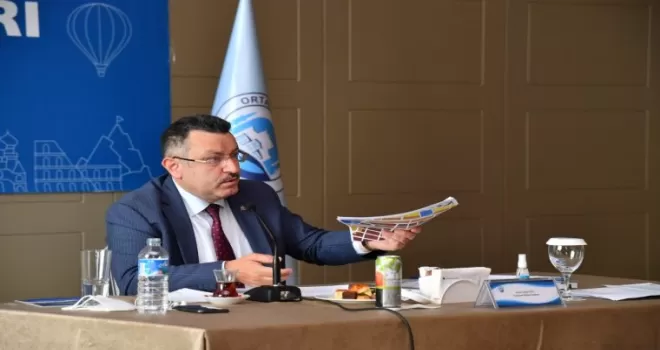 Turizmciler sorunlarını anlattı, Başkan Genç dinledi
