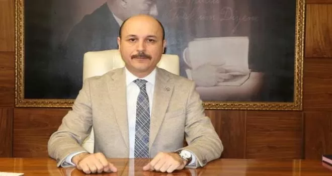 Türk Eğitim-Sen Genel Başkanı Talip Geylan: “Annelerimiz başımızın tacıdır”
