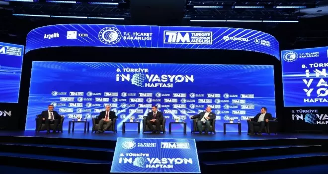Türk medyasının duayenleri yeni medyayı konuştu
