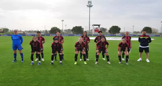 Turkcell Kadın Futbol Ligi başladı
