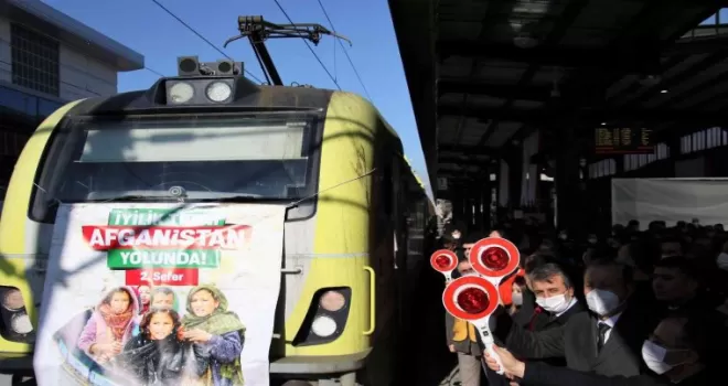 Türkiye’den Afganistan’a yardım götüren “İyilik Treni”nin ikincisi yola çıktı
