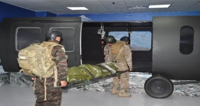 Türkiye ve Cezayir’den ortaklaşa “Birleşik Özel Kuvvetler Eğitimi”
