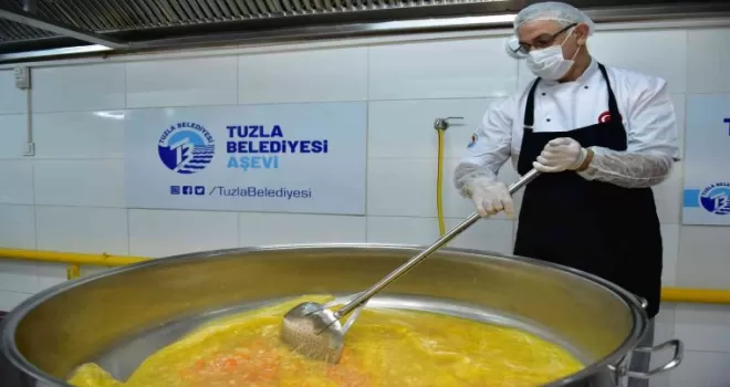 Tuzla Belediyesi Aşevi ihtiyaç sahibi ailelerin hizmetinde
