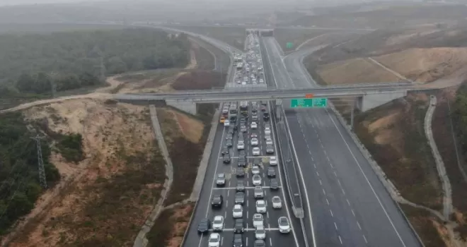 Tuzla’da Formula yarış heyecanı trafiği vurdu
