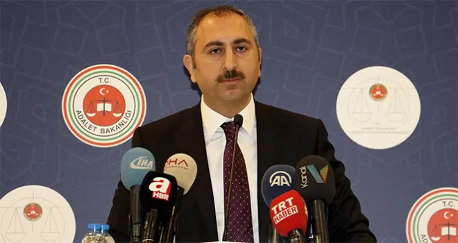 Bakan Gül: “Stajyer avukatların 30 Mart 2020’ye kadar izinli olmalarını kararlaştırdık”