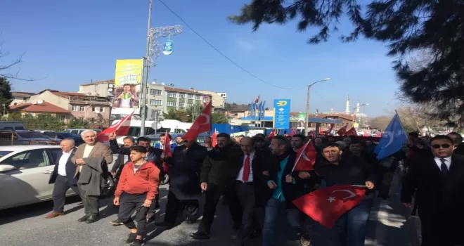 İstanbullular İdlib şehitleri için yürüdü