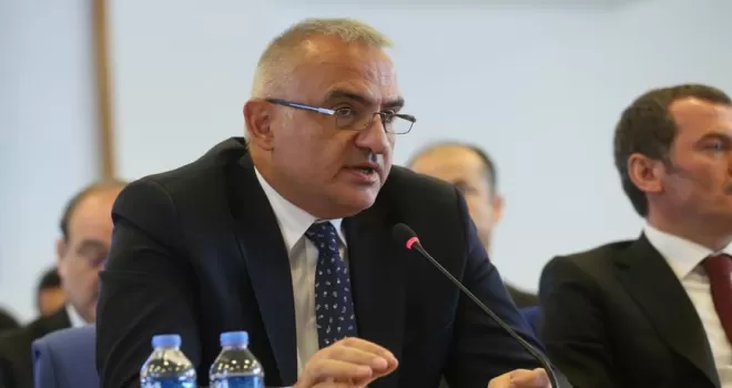 Kültür Bakanı Ersoy, Serik’teki rüşvet iddiasına cevap verdi!