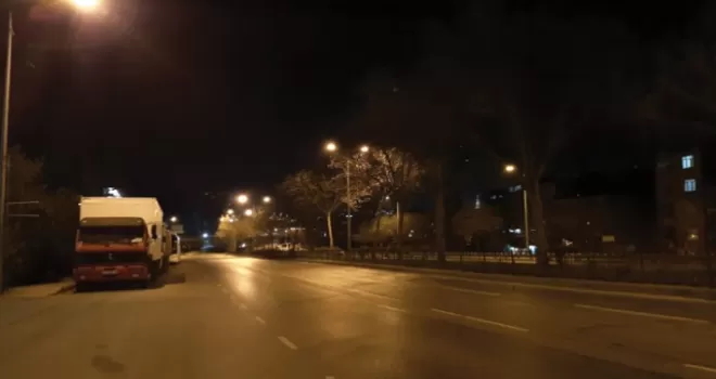 İstanbul’da akşam saatlerinde korona sessizliği