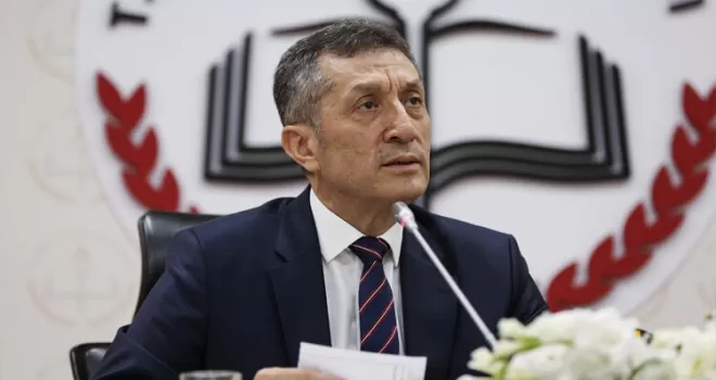 Bakan Selçuk: Ayırmadan kayırmadan hizmet edeceğiz!