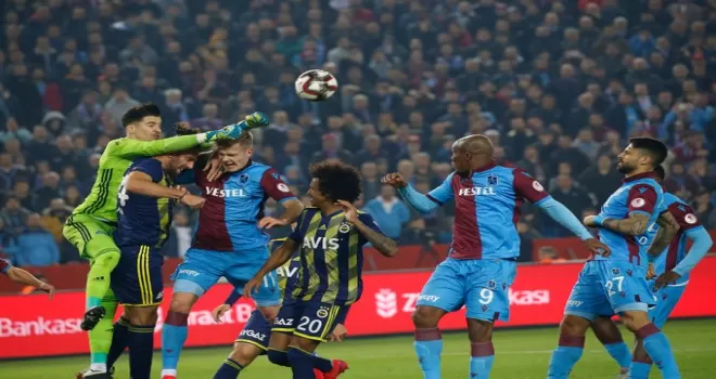 Fırtına Kanarya'nın kanatlarını kırdı! 2-1 