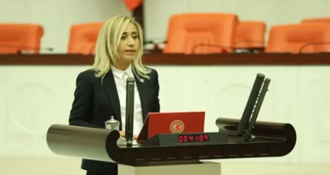 İYİ Parti’den istifa eden Tuba Vural Çokal’dan açıklama