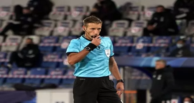 UEFA Şampiyonlar Ligi: Medipol Başakşehir: 2 - Manchester United: 1 (İlk yarı)
