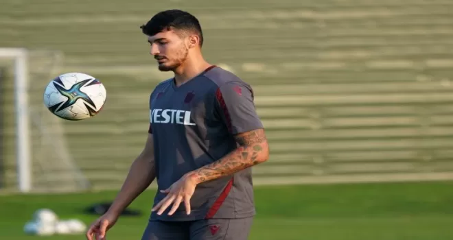 Uğurcan Çakır, Trabzonspor’da kaldı