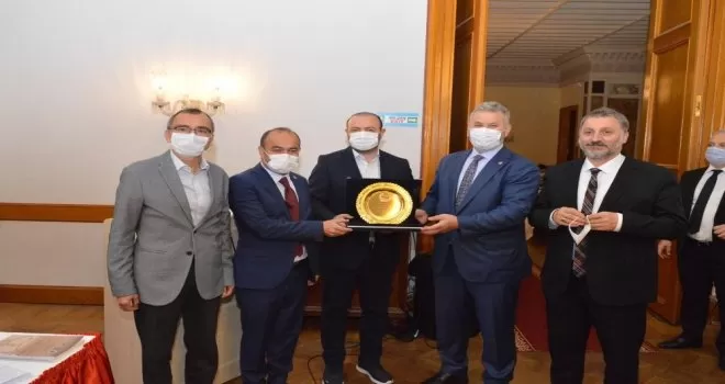 Uluslararası Karadeniz Zirvesi Kitap Lansmanı gerçekleşti
