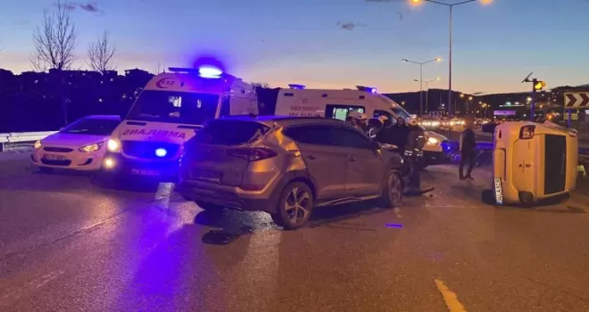 Ümraniye’de Şile otoyolunda kaza: 2 yaralı
