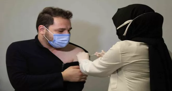 Üniversite kampüsü aşı merkezi oldu
